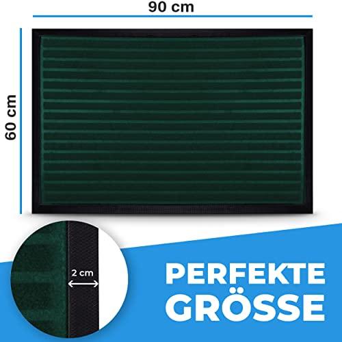 Gruene Fussmatte 90x60 cm mit streifenstruktur und 2-cm Randdetail, ideal fuer grosse Eingangsbereiche.