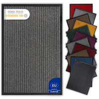 Schwarz-Grau-gestreift