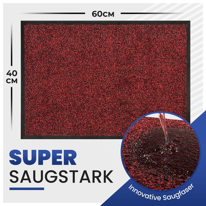 Rote Fußmatte 40 x 60 cm mit Detail eines Wasserstrahls auf der Matte, Text: super saugstark, innovative Saugfaser