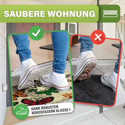 Kokos Fußmatte mit Schmetterlingen im Eingang: Schuhe bleiben sauber, daneben schmutziger Schuh auf dunklem Teppich