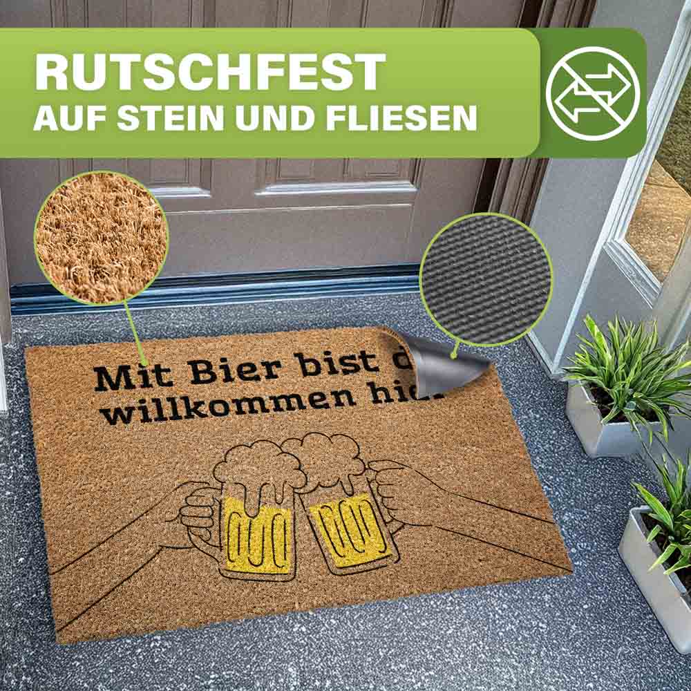 rutschfeste kokos fussmatte mit biermotiv auf stein und fliesen mit naturfasern und gummirueckseite fuer sicheren halt im eingangsbereich