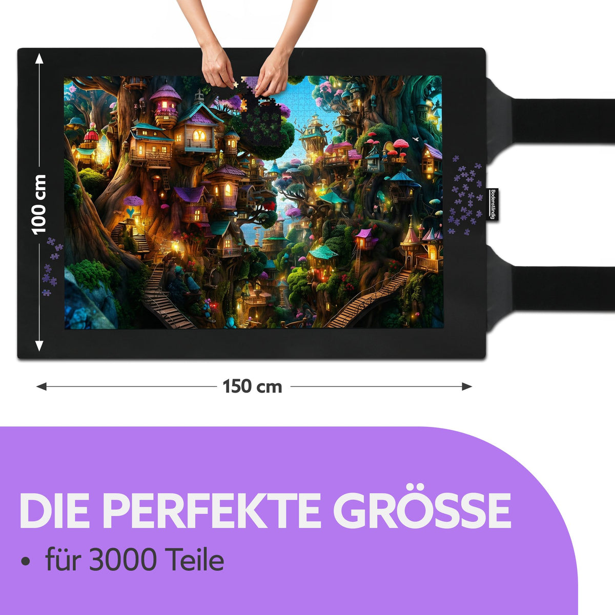 Schwarze Puzzlematte 100 x 150 cm mit Baumhaus-Puzzle und Gurten, Text: Die perfekte Größe für 3000 Teile