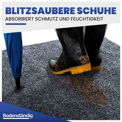 Blitzsaubere Schuhe: Graue, saugfähige Fußmatte von Bodenständig absorbiert Schmutz und Feuchtigkeit.