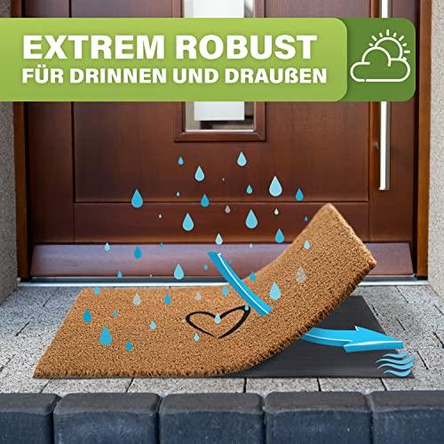 Die extrem robuste Kokosmatte mit Herz-Motiv ist wetterfest und ideal für den Einsatz drinnen und draußen.